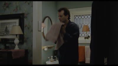 Ricomincio da capo.1994.La giornata del due Febbraio continua a ripetersi incessantemente per un presentatore televisivo impegnato ad osservare la marmotta di Punxsutawney